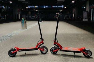 The Complete 2021 Dual Motor E-Scooter Buyer's Guide